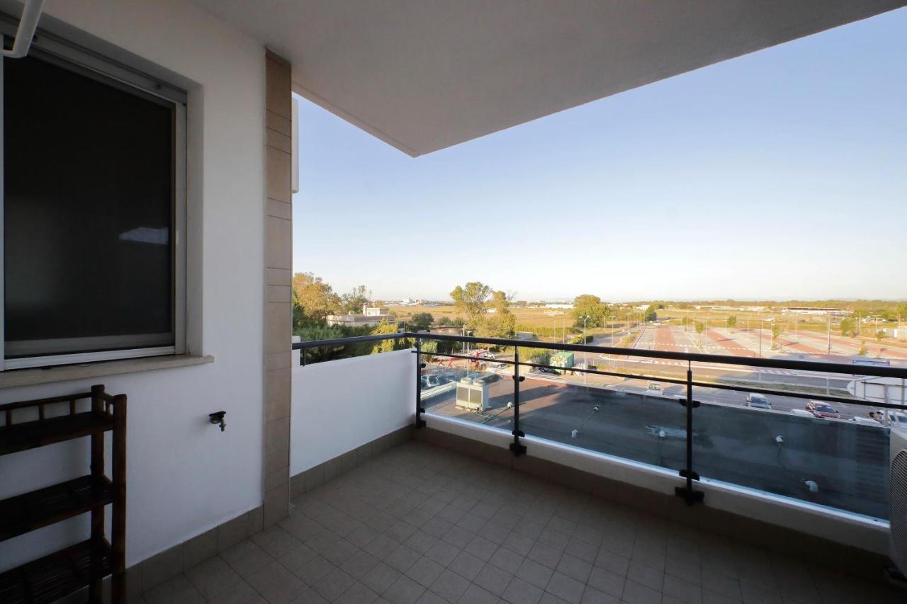 פיומיצ'ינו Bilocale Con Vista Sull'Aeroporto - Comodo Per Il Viaggio מראה חיצוני תמונה